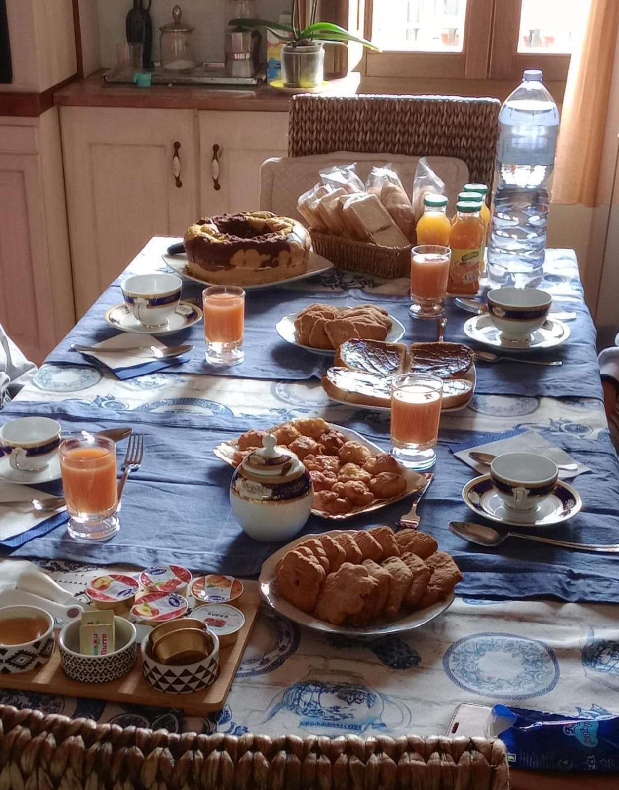 Lughera Frühstückspension *